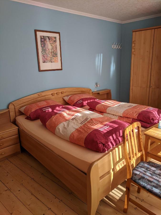 Weingut Pension Hammes-Krueger Элленц-Польтерсдорф Экстерьер фото